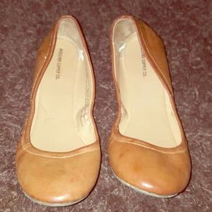 Mossimo brown flats